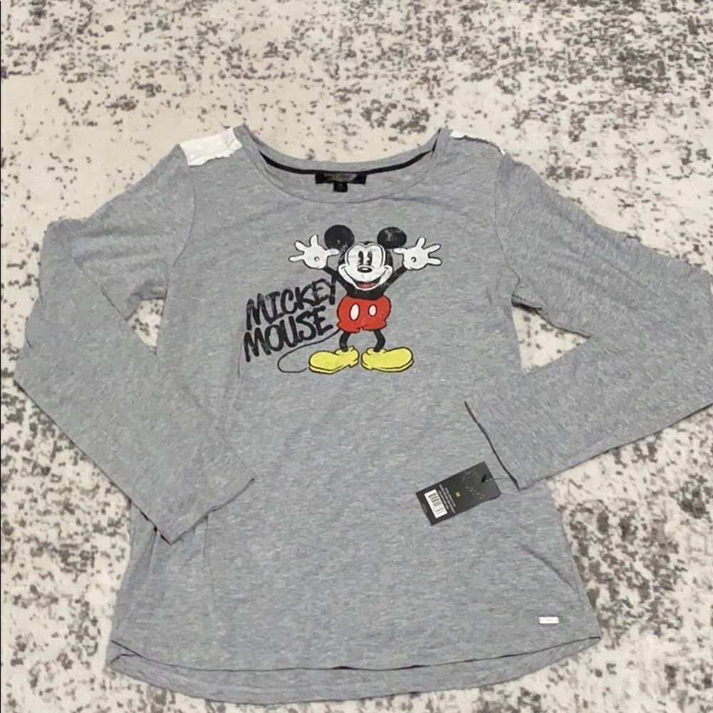 Disney luxe long sleeve shirt size M NWT grey lace accent on shoulder unique